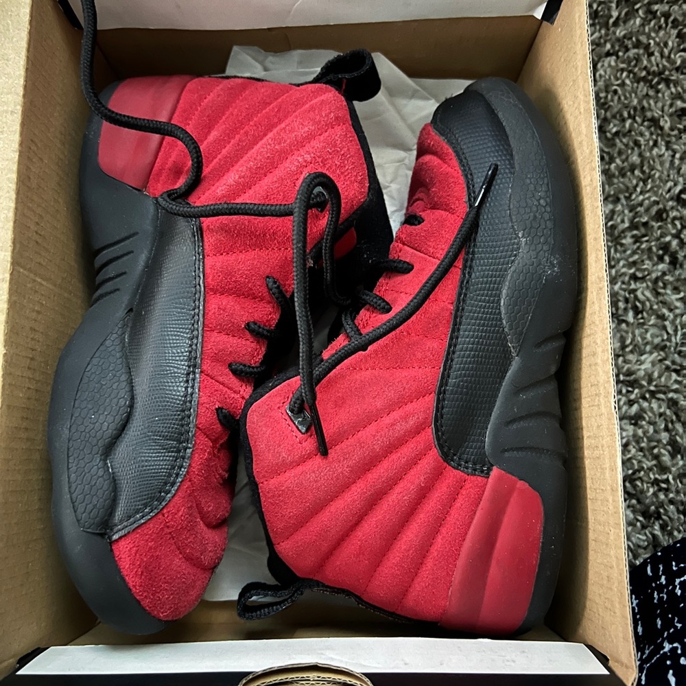 Jordan Kids Sneakers in Red and Black